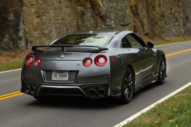 东莞万江急用钱找生意贷款公司靠谱吗全方位解析